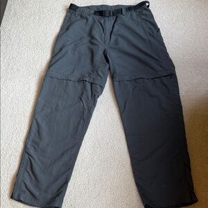 THE NORTH FACE gray convertible hiking pants - Size Large